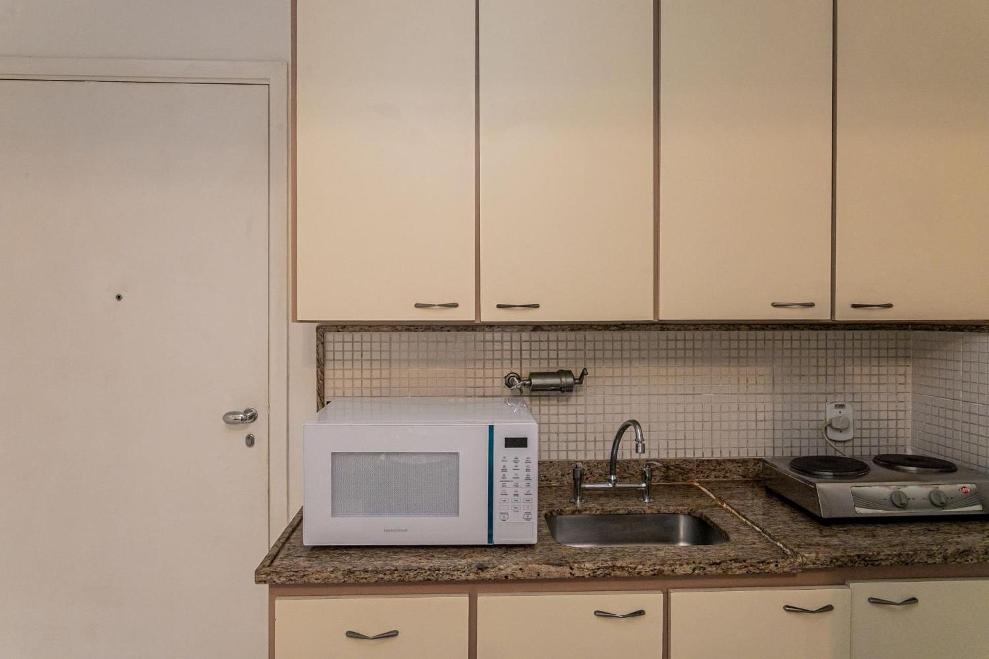 Appartement Predio Com Servicos Ao Lado Da De Copacabana